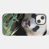 微笑のパンダのポートレート iPhoneケース (裏面横)