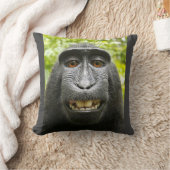 微笑の頂点に達されたマカク属 クッション (ブランケット)