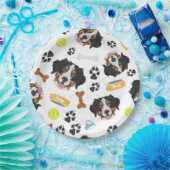 微笑犬のバーニーズ・マウンテン・ドッグ ペーパープレート (パーティー)