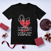 心に耳を傾けて - タイポグラフィークォート Tシャツ