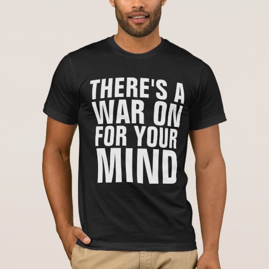 心のTシャツに戦争がある Tシャツ (正面)
