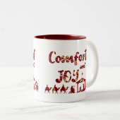 心地よいおよび喜びのキリスト教のクリスマスの出生 ツートーンマグカップ (正面右)