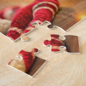 心地よいクリスマスのブランケットを着た可愛い猫 ジグソーパズル (側面)