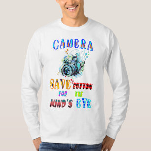 心救の目のカメラボタン Tシャツ