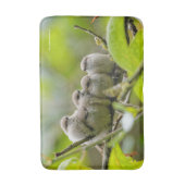 心温まる可愛いブシュティッツソングバーズ家族写真 バスマット (正面縦)