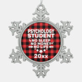 心理学の学生No睡眠お金ライフレッドプレイド スノーフレークピューターオーナメント (正面)