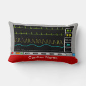 心臓ナースの枕モニターのデザイン ランバークッション (裏面)