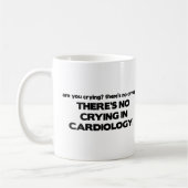 心臓学の泣き叫び無し コーヒーマグカップ (左)