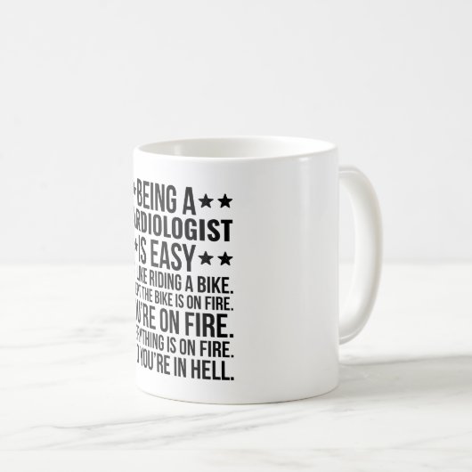 心臓専門医であることは簡単である コーヒーマグカップ (正面右)