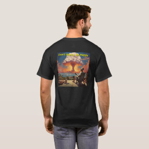 心配しないで幸せ(ダーク版) -デザイン1 Tシャツ