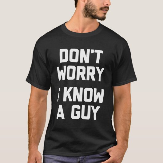 心配しないで男のことわざ Tシャツ (正面)
