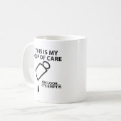 心配のおもしろマグカップの空のコップ コーヒーマグカップ (正面左)