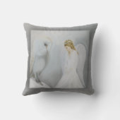 心配の守り神およびフクロウ クッション (裏面)