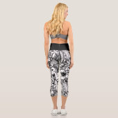 必ずしも黒と白のポリネシアの刺青ではない カプリレギンス (裏面)