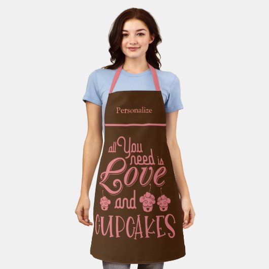 必要おもしろいなのはラブカップケーキ引用文ユーモア エプロン (着用した状態)