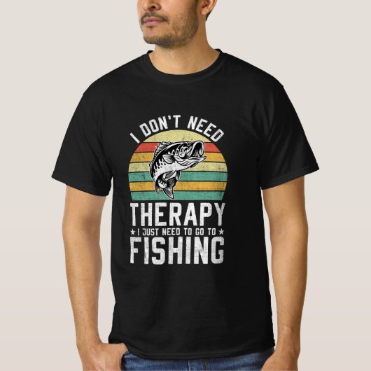 必要ないセラピー魚釣り Tシャツ (正面)