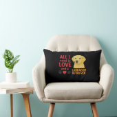 必要なのは愛とイエロー・ラブラドール・レトリーバー ランバークッション (椅子)