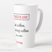 必要なのは愛とコーヒーだけだ。カスタマイズ. カフェラテマグ (右アングル)