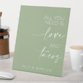 必要なのは愛とタコスのセージ結婚グリーン 台座サイン (インサイチュ)