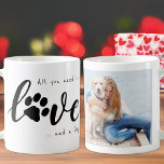 必要なのは愛と犬の写真 コーヒーマグカップ<br><div class="desc">必要なのは愛と犬だけだ!この愛お気に入りのらしい犬の写真マグで犬の恋人を驚かせる。犬の写真とお気に入りの名前でパーソナライズ。この愛の前足のプリントデザイン犬のマグお気に入りのは、すべての愛犬家、犬のママと犬のパパの間で。COPYRIGHT © 2020 Judy Burrows, Black Dog Art - All Rights Reserved.必要なのは愛と犬の写真コーヒーマグ</div>