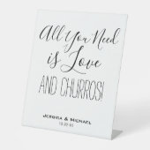 必要なのは愛のおもしろい教会結婚のテーブル 台座サイン (正面)