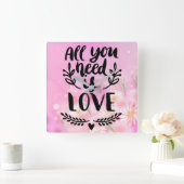 必要なのは愛引用文とデイジー スクエア壁時計 (ホーム)