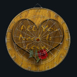 必要なのは愛 ダーツボード<br><div class="desc">必要なのは、ハート型の箱を木とバラで作って愛の特徴だけ。</div>