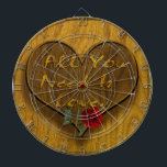 必要なのは愛 ダーツボード<br><div class="desc">必要なのは、ハート型の箱を木とバラで作って愛の特徴だけ。</div>