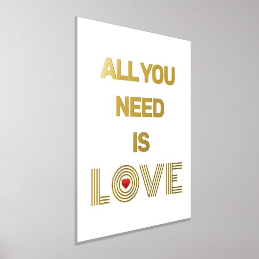 "必要なのは愛"引用文と赤いハートホワイト 箔ポスター (レイダウン)