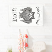 必要なフクロウ 横断幕 (インサイチュ)