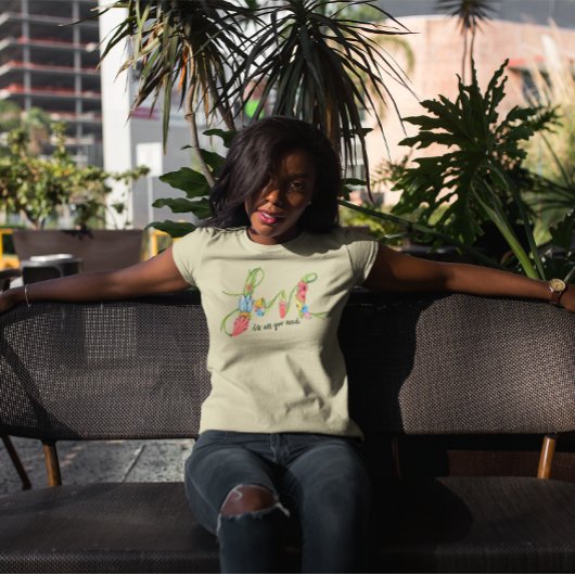 必要な花を愛せよ Tシャツ