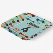 必要4速レーサー4番目の誕生日パーティー ペーパープレート (傾斜あり)