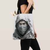 忍者ポートレートウォリア絵画ーの歴史的な冒険 トートバッグ (クローズアップ)
