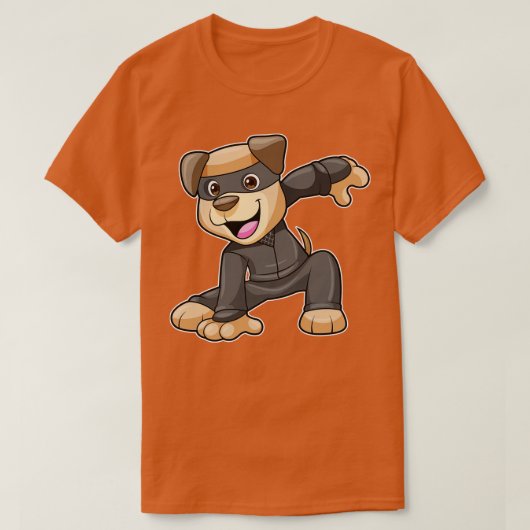 忍者服を着た犬 Tシャツ (デザイン正面)