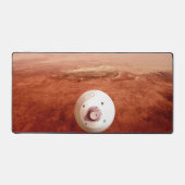 忍耐強いローバーが火星に降下するエアロシェル デスクマット (正面)