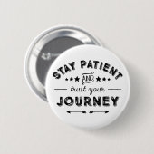 忍耐強く旅を信頼 缶バッジ (正面&裏面)