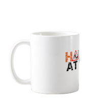 忙しい仕事のハロウィンHaunterヤードのマグを飾ります