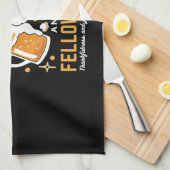 応援から信仰とフェローシップ – オクトーバーフェスト キッチンタオル (四つ折り)