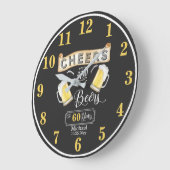 応援とビールの60年誕生日 ラージ壁時計 (傾斜)