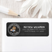 応援とビール40歳の誕生日ホワイトOn Chalkboard ラベル (インサイチュ)