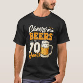 応援とビール70年おもしろい70誕生日 Tシャツ (正面)