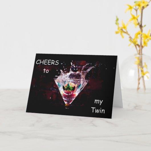 **応援と私はあなたの誕生日であなたをトースト** カード (黄色い花)