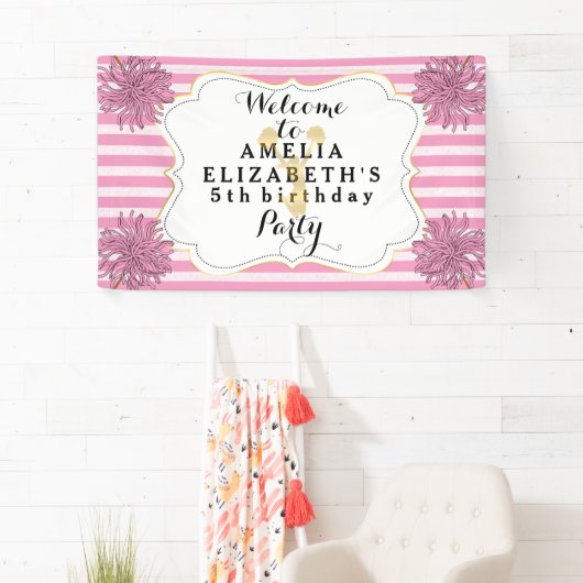 応援のチアリーダーのピンク|の金ゴールドの女の子の誕生会 横断幕 (インサイチュ)