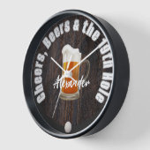 応援のビールと第19ホールゴルフボールウッドCl 壁時計 (傾斜)