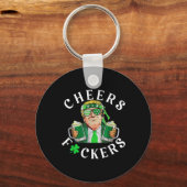 応援はSt patricks dayビおもしろいール飲料 キーホルダー (正面)
