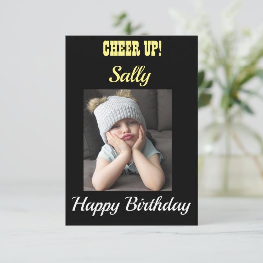 応援アップ！誕生日カード不機嫌な女の子が喜びを願う (スタンド正面)