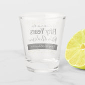 応援ズトゥフィティーアズパーソナライズされた誕生日 ショットグラス (裏面)