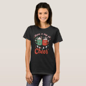 応援レトロメリークリスマスホットココを飲む Tシャツ (正面フル)