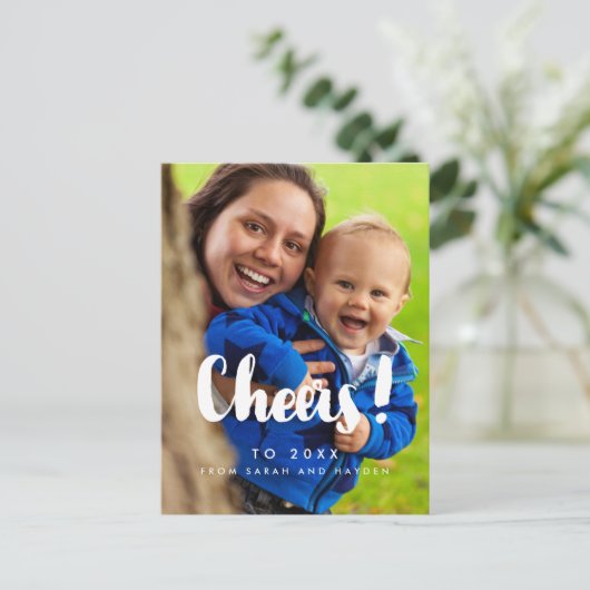 応援元旦の家族の写真 ポストカード (スタンド正面)