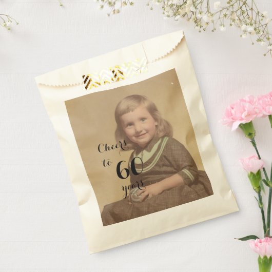 応援60年！誕生日フォトブラックスクリプト フェイバーバッグ (封をした状態)